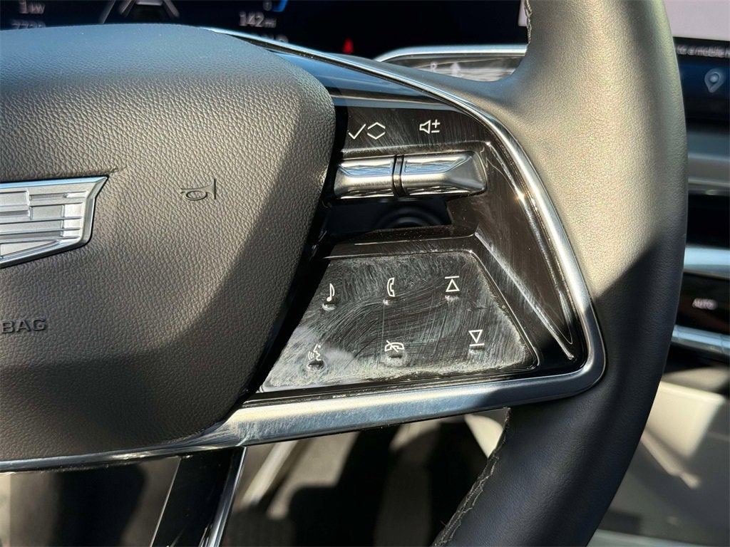 2025 Cadillac LYRIQ Sport 1