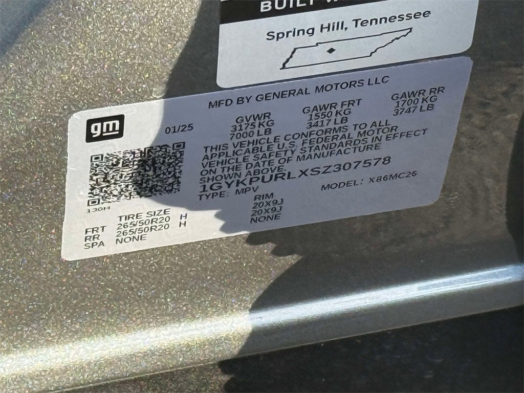 2025 Cadillac LYRIQ Sport 1