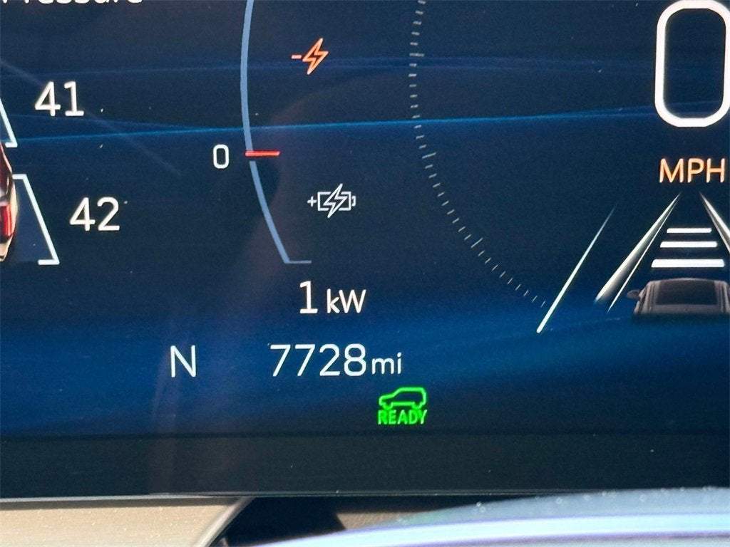 2025 Cadillac LYRIQ Sport 1