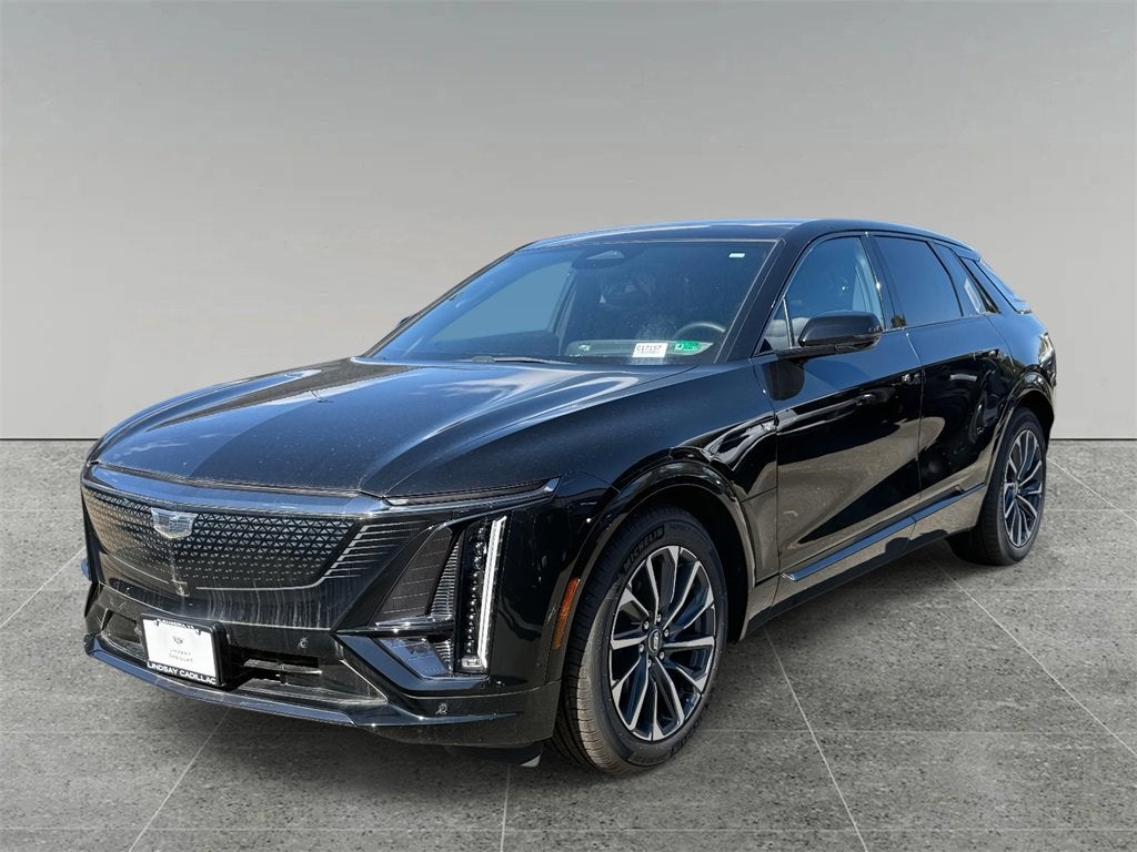 2024 Cadillac LYRIQ Sport 2