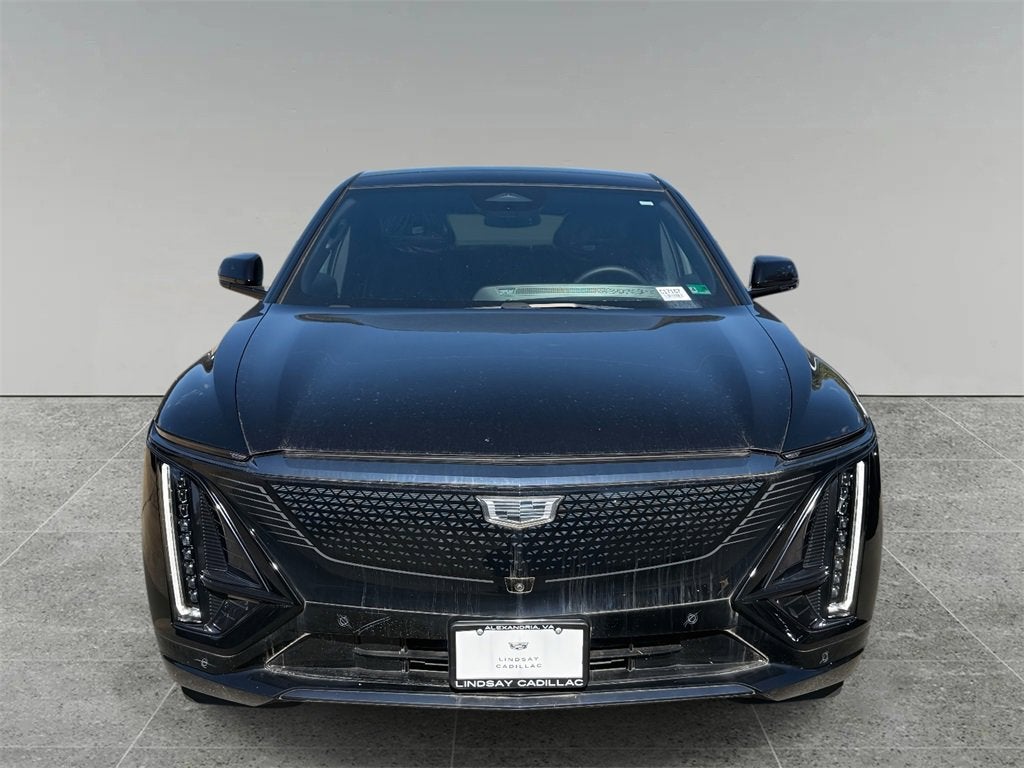 2024 Cadillac LYRIQ Sport 2