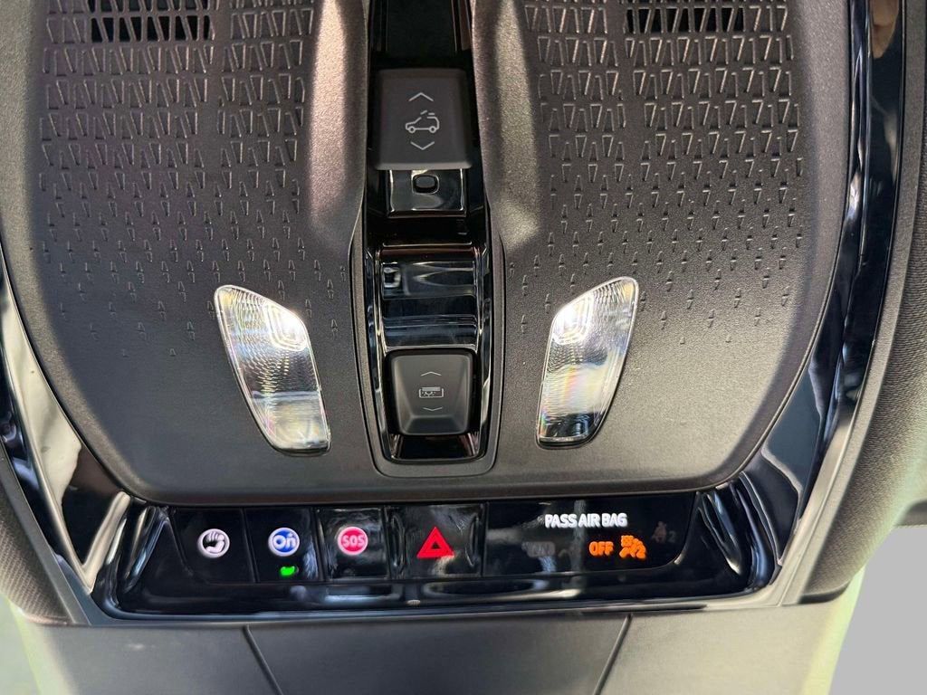 2024 Cadillac LYRIQ Sport 2