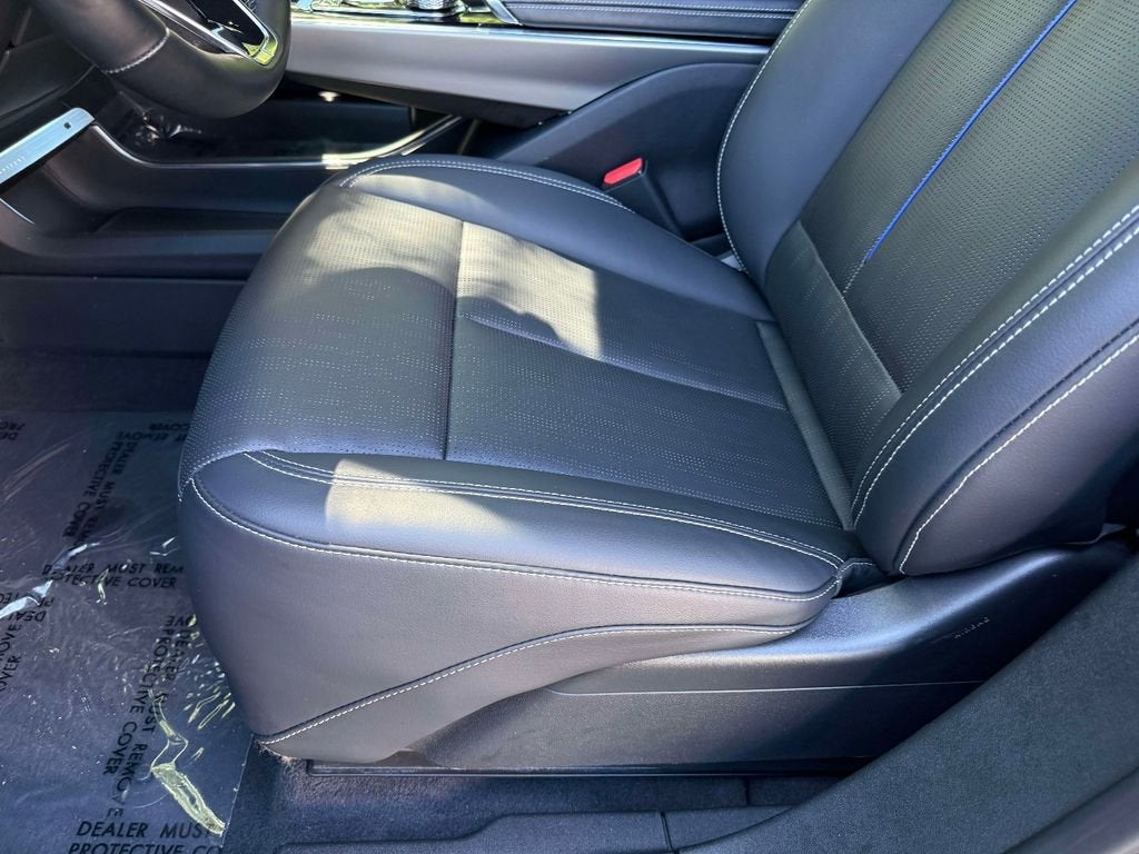 2024 Cadillac LYRIQ Sport 2