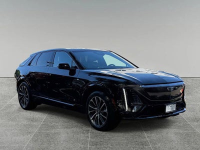 2024 Cadillac LYRIQ Sport 2
