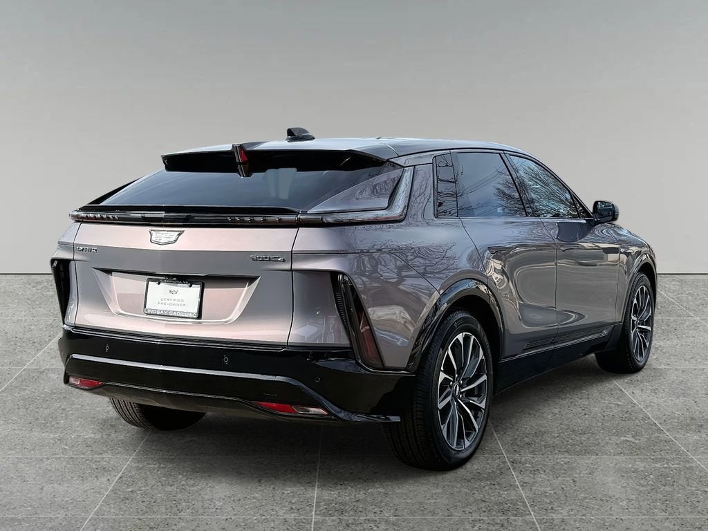 2024 Cadillac LYRIQ Sport 2