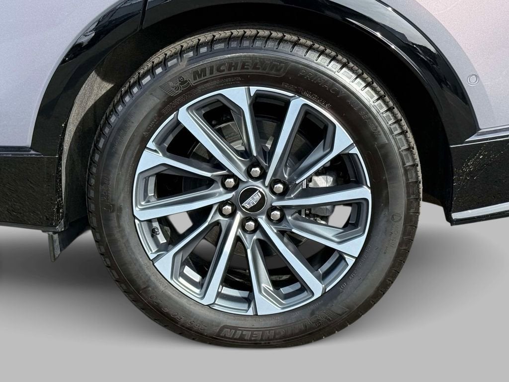 2024 Cadillac LYRIQ Sport 2