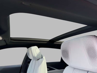 2024 Cadillac LYRIQ Sport 2