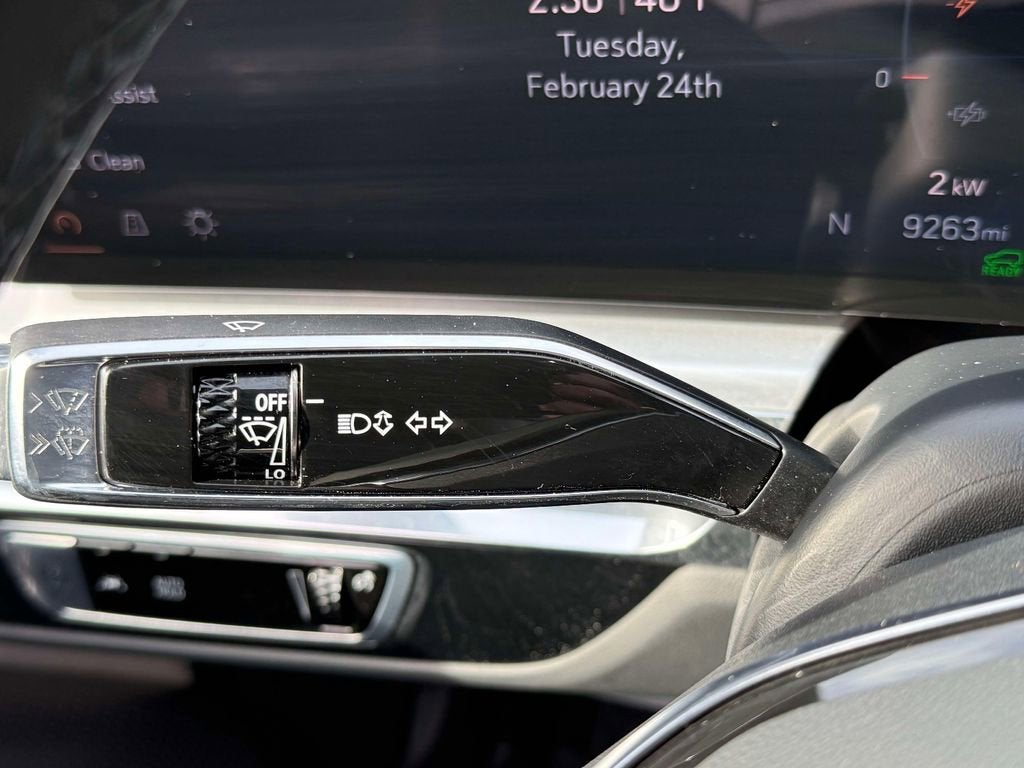 2024 Cadillac LYRIQ Sport 2