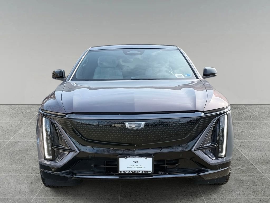 2024 Cadillac LYRIQ Sport 2