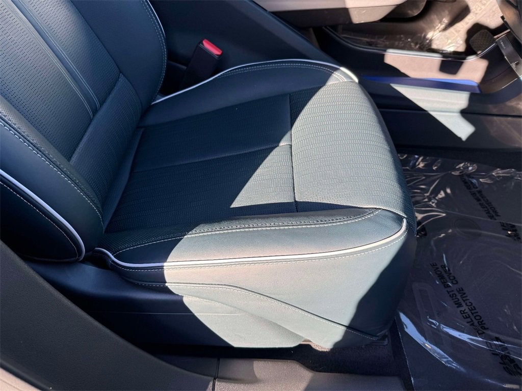 2024 Cadillac LYRIQ Sport 3