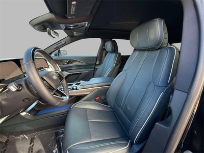 2024 Cadillac LYRIQ Sport 3