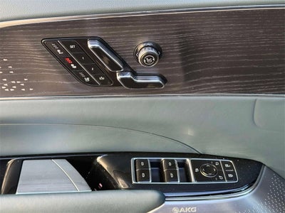 2024 Cadillac LYRIQ Sport 3