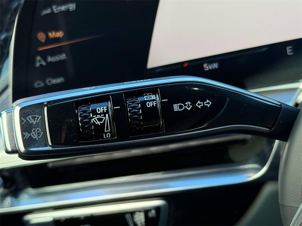 2024 Cadillac LYRIQ Sport 3