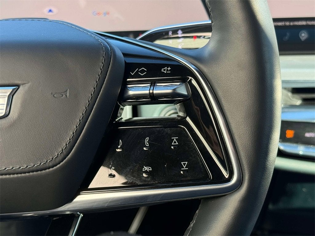 2024 Cadillac LYRIQ Sport 3