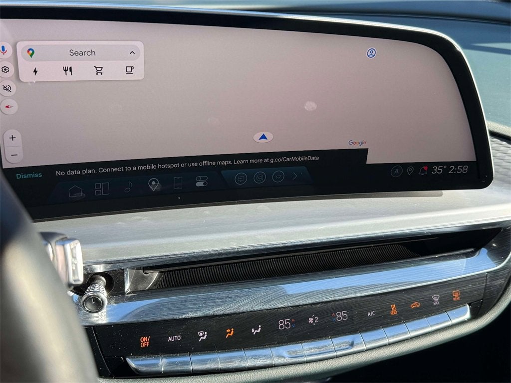 2024 Cadillac LYRIQ Sport 3