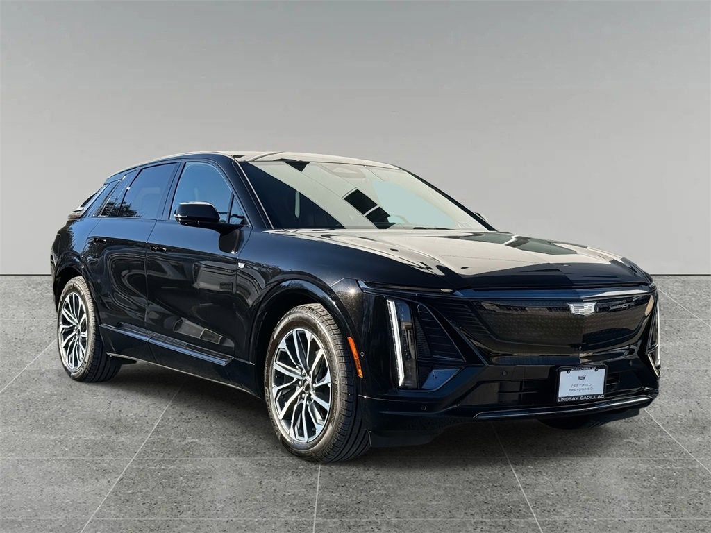 2024 Cadillac LYRIQ Sport 3
