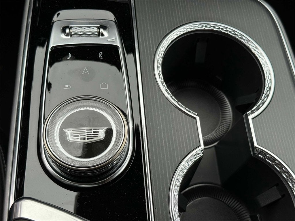 2025 Cadillac LYRIQ Sport 2