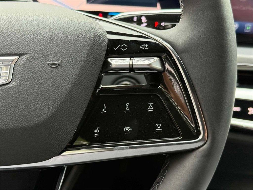 2025 Cadillac LYRIQ Sport 2