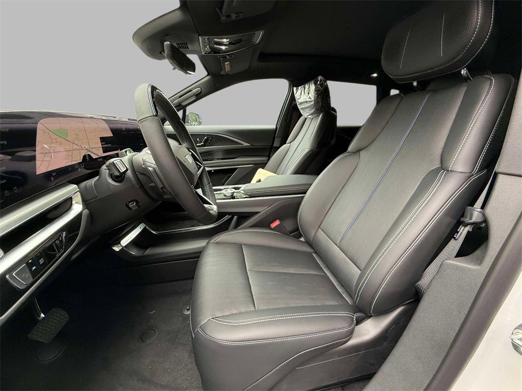 2025 Cadillac LYRIQ Sport 2