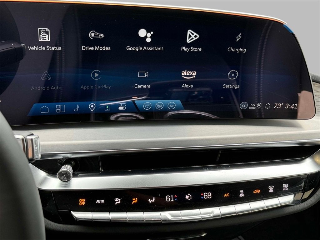 2025 Cadillac LYRIQ Sport 2