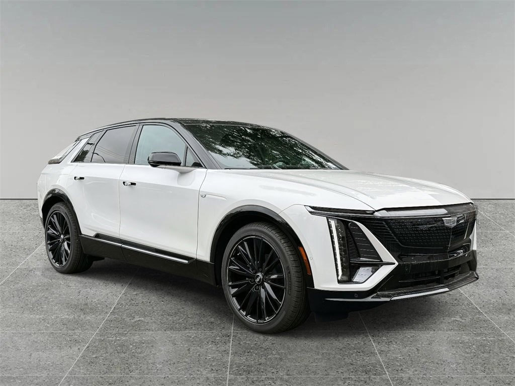 2025 Cadillac LYRIQ Sport 2
