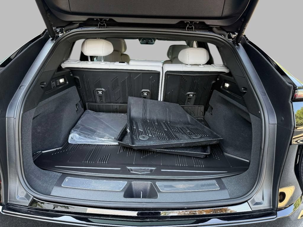 2026 Cadillac LYRIQ Premium Sport