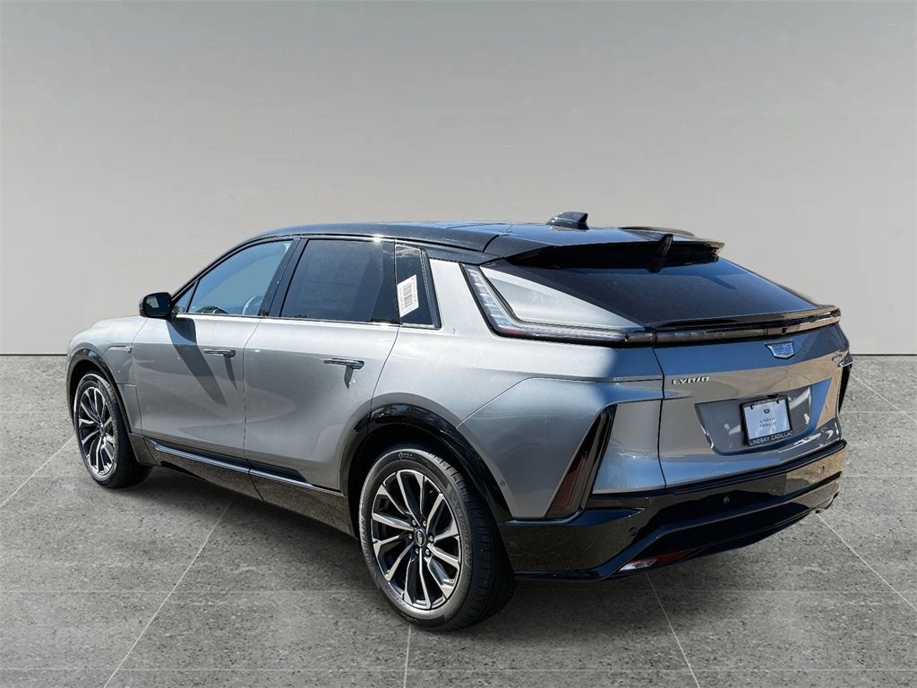 2025 Cadillac LYRIQ Sport 2