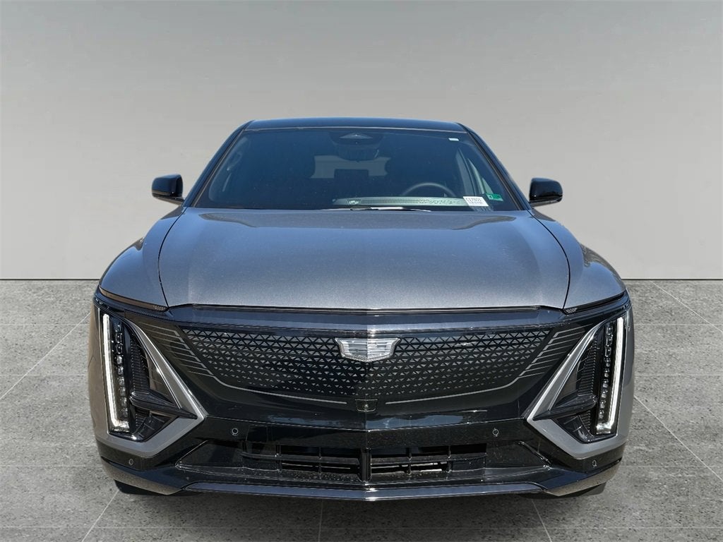 2025 Cadillac LYRIQ Sport 2
