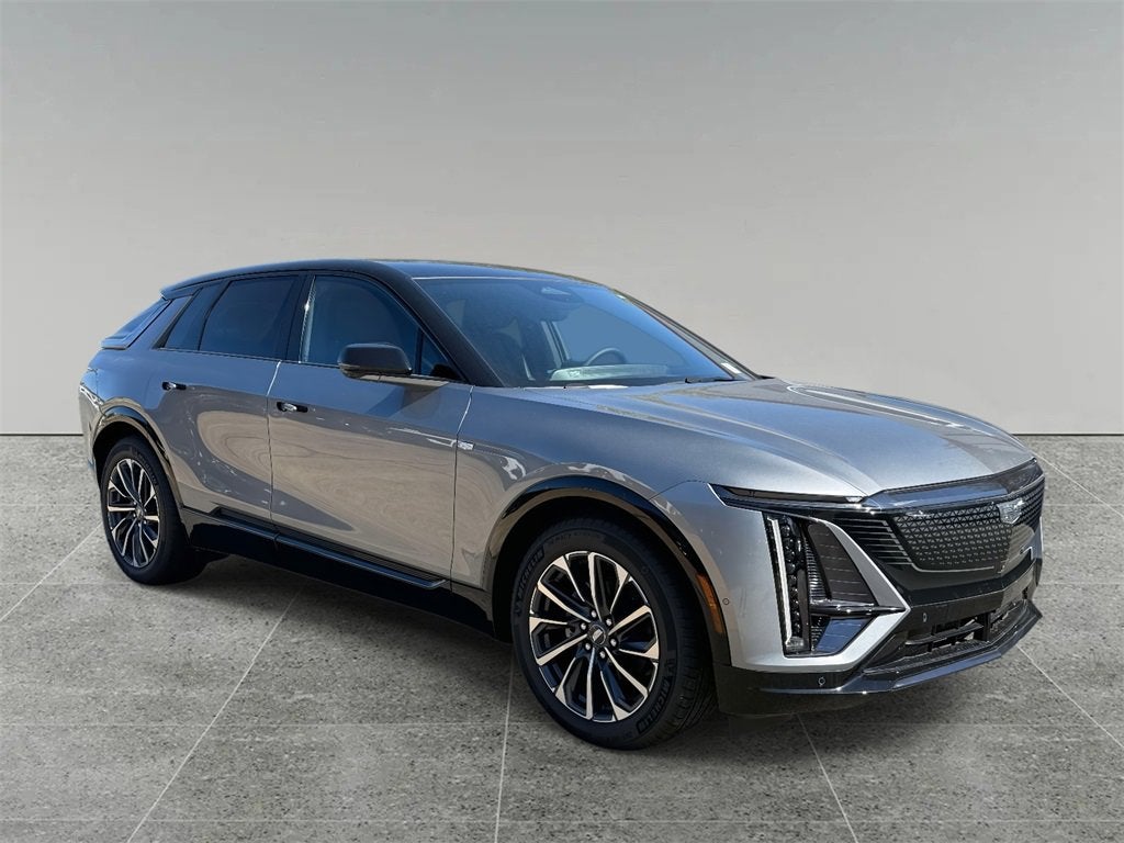 2025 Cadillac LYRIQ Sport 2