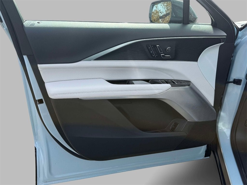 2026 Cadillac LYRIQ Premium Sport