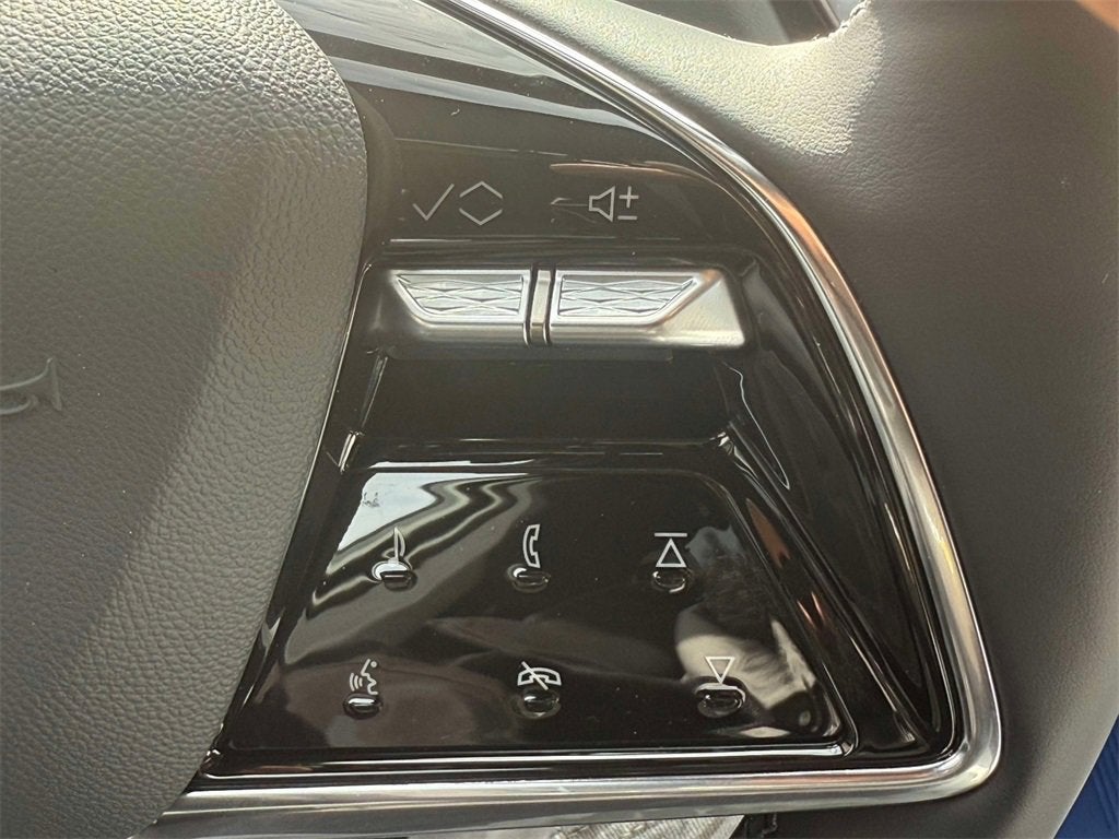 2026 Cadillac LYRIQ Premium Sport