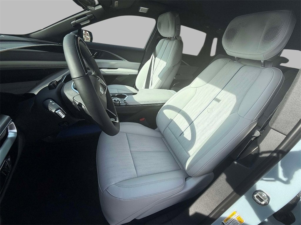 2026 Cadillac LYRIQ Premium Sport