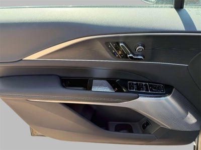 2025 Cadillac LYRIQ Sport 2