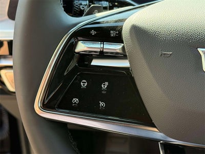 2025 Cadillac LYRIQ Sport 2