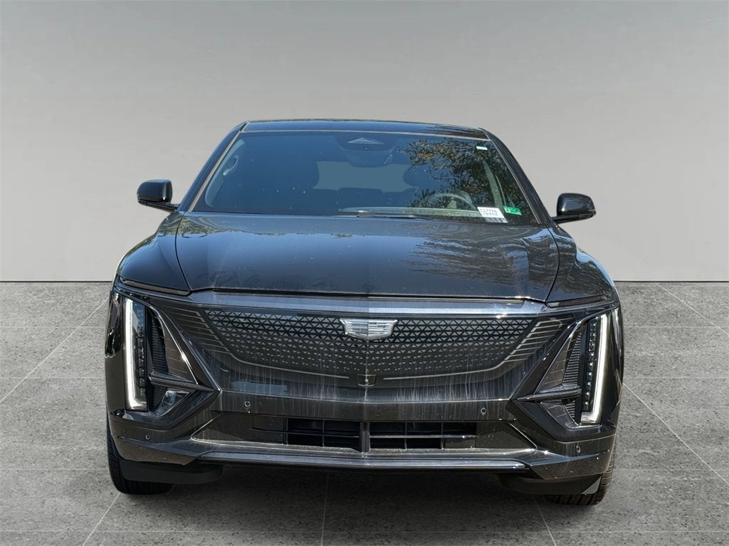 2025 Cadillac LYRIQ Sport 2