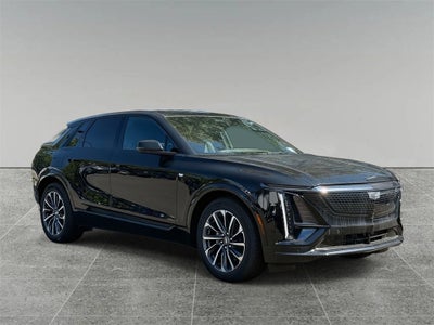 2025 Cadillac LYRIQ Sport 2
