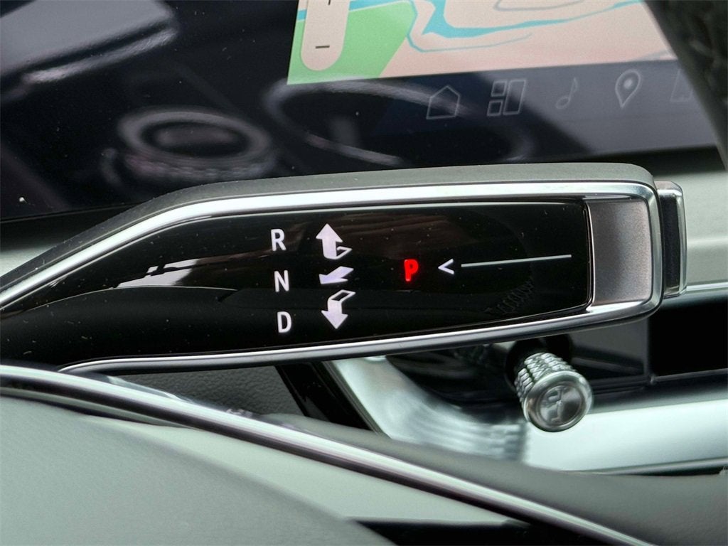 2025 Cadillac LYRIQ Sport 2