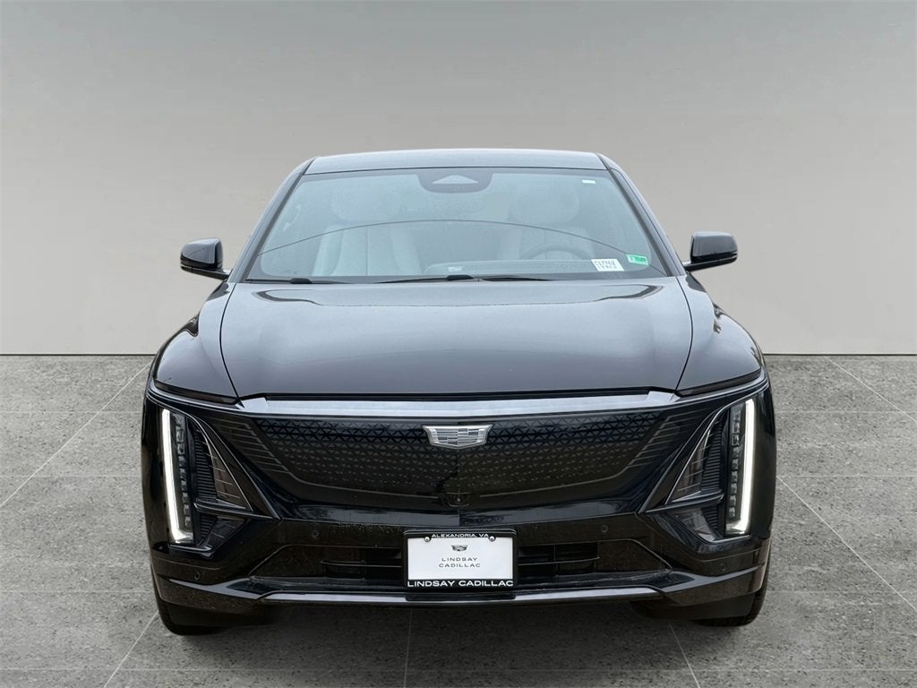 2025 Cadillac LYRIQ Sport 2
