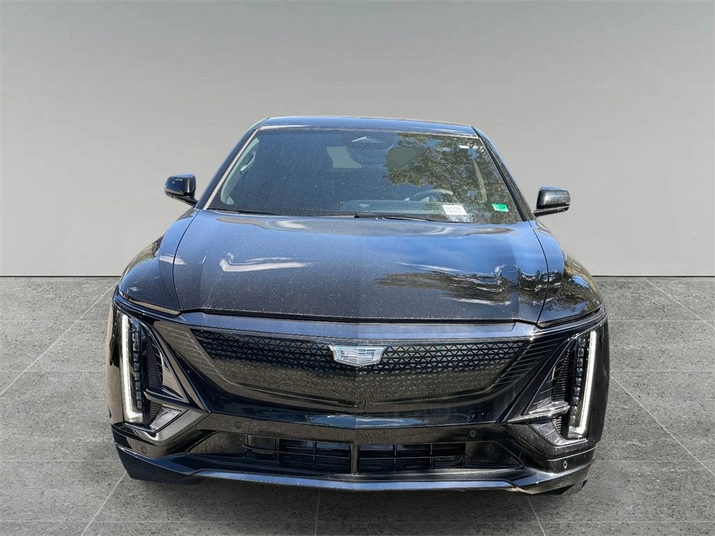 2025 Cadillac LYRIQ Sport 2