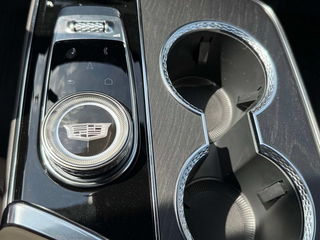 2026 Cadillac LYRIQ Signature Sport