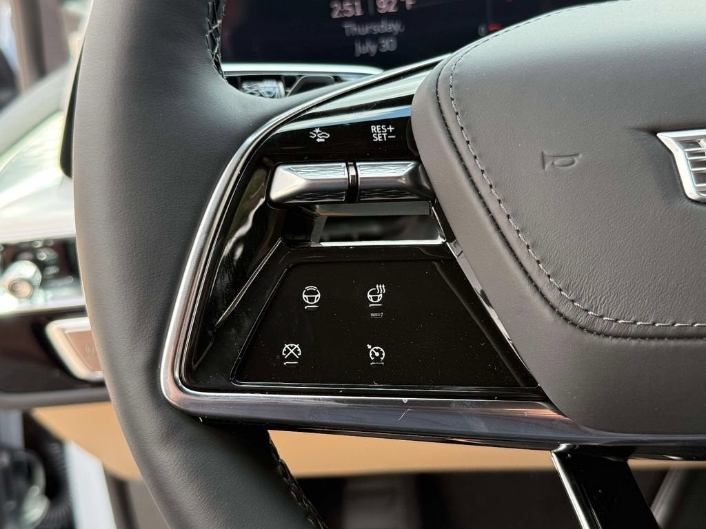 2026 Cadillac LYRIQ Signature Sport