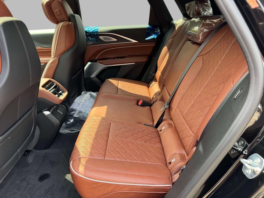 2027 Cadillac LYRIQ Signature Sport