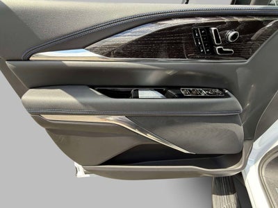 2026 Cadillac ESCALADE IQL Sport