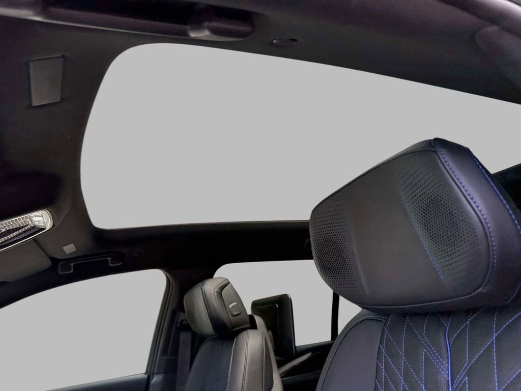 2026 Cadillac ESCALADE IQL Sport