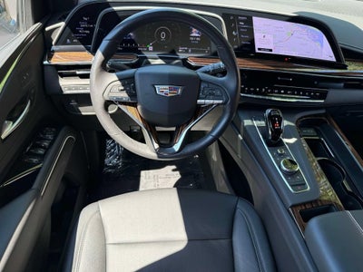 2024 Cadillac Escalade Luxury