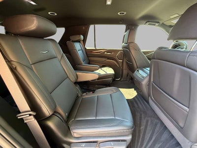2024 Cadillac Escalade Luxury