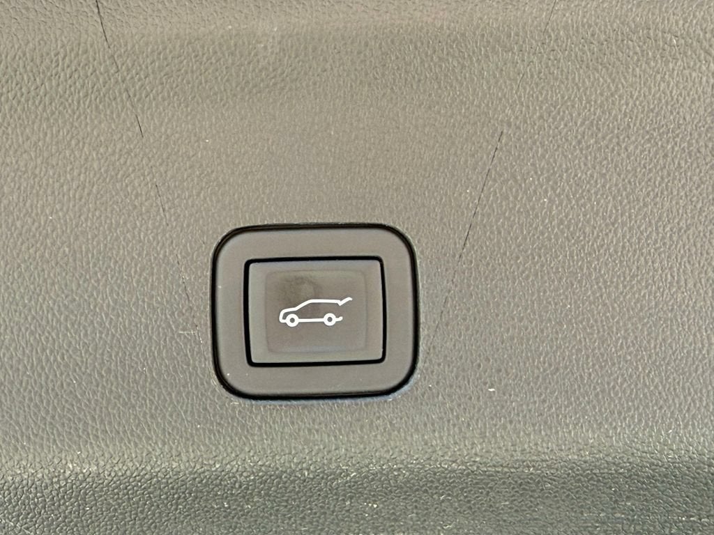 2024 Cadillac Escalade Luxury