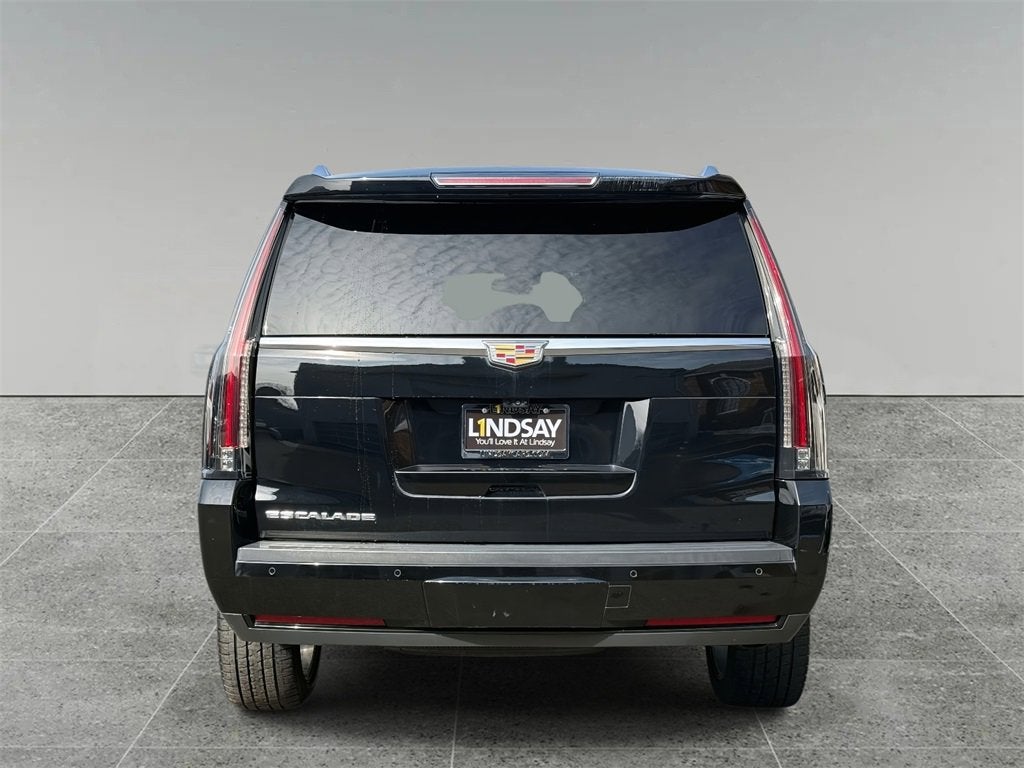 2019 Cadillac Escalade Luxury