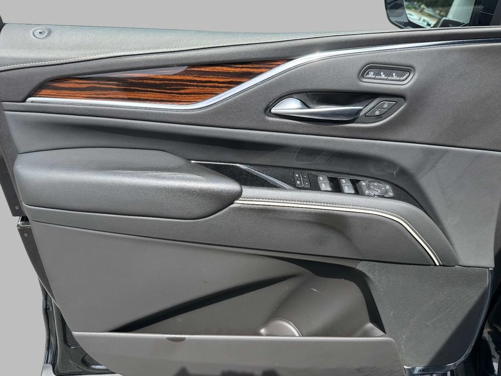 2022 Cadillac Escalade Premium Luxury