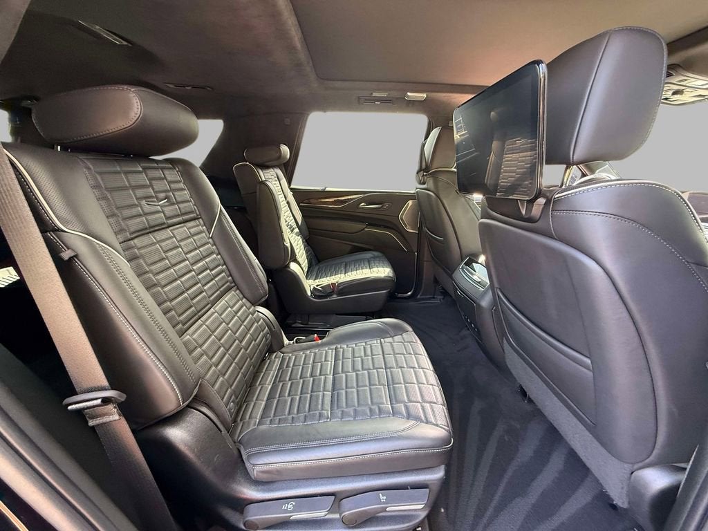 2023 Cadillac Escalade Sport Platinum